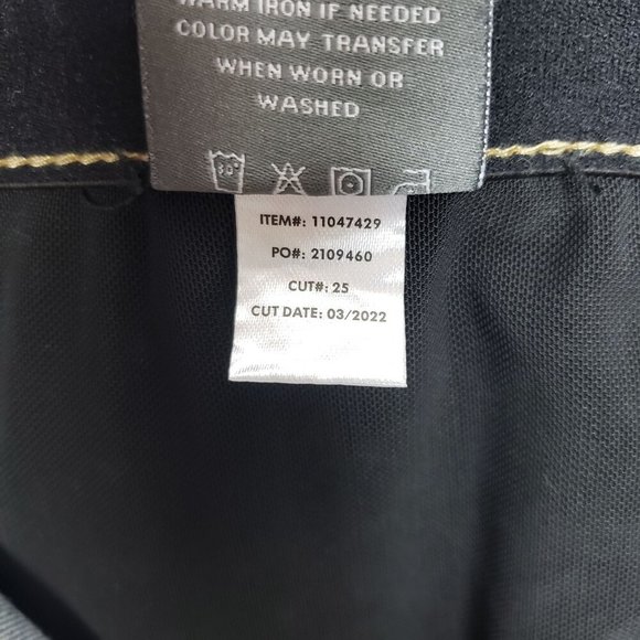 Torrid Bombshell‎ Skinny Jeans Womens Pluss 22 High Rise Destructed - Picture 12 of 12